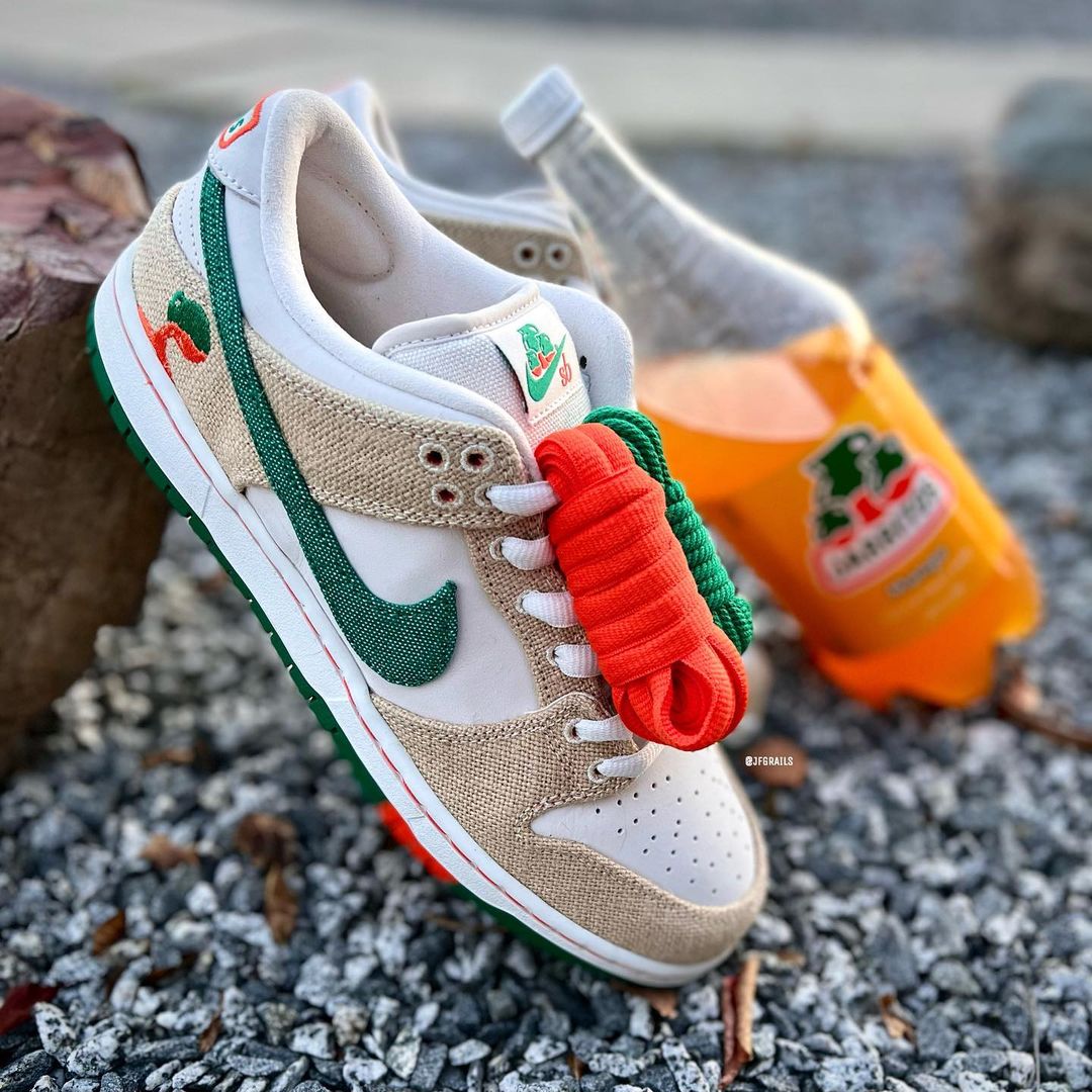 【国内 5/7 発売】Jarritos x NIKE SB DUNK LOW (ジャリトス ハリトス ナイキ SB ダンク ロー) [FD0860-001]