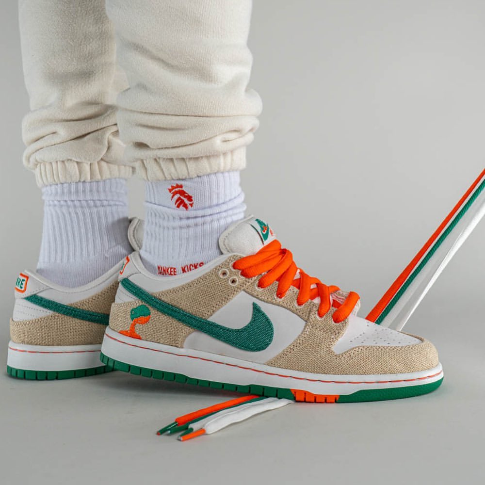 【国内 5/7 発売】Jarritos x NIKE SB DUNK LOW (ジャリトス ハリトス ナイキ SB ダンク ロー) [FD0860-001]