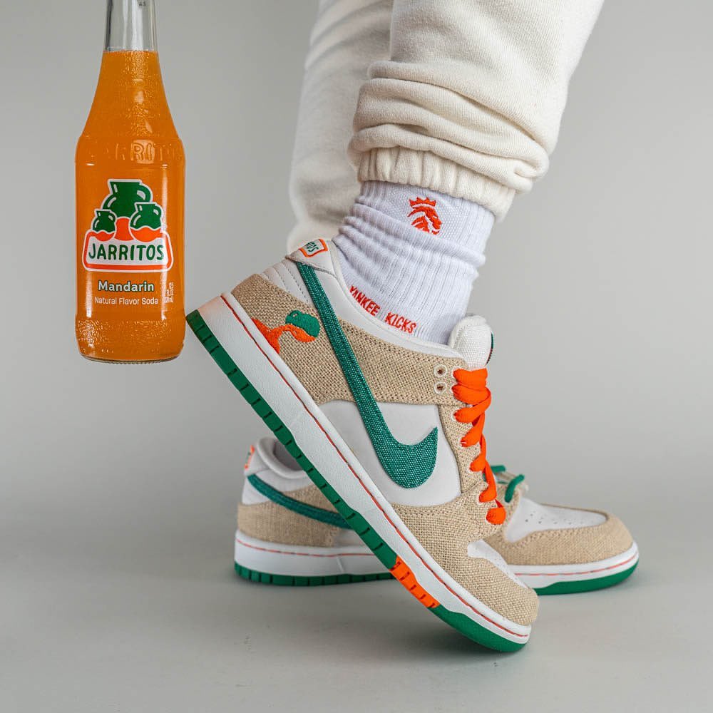 【国内 5/7 発売】Jarritos x NIKE SB DUNK LOW (ジャリトス ハリトス ナイキ SB ダンク ロー) [FD0860-001]