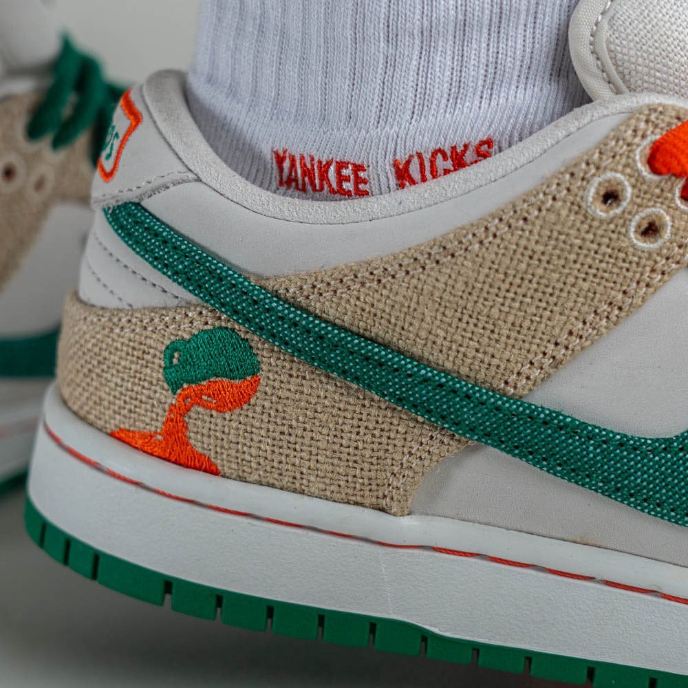 【国内 5/7 発売】Jarritos x NIKE SB DUNK LOW (ジャリトス ハリトス ナイキ SB ダンク ロー) [FD0860-001]