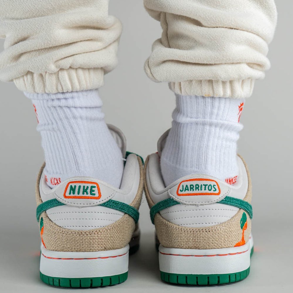 【国内 5/7 発売】Jarritos x NIKE SB DUNK LOW (ジャリトス ハリトス ナイキ SB ダンク ロー) [FD0860-001]