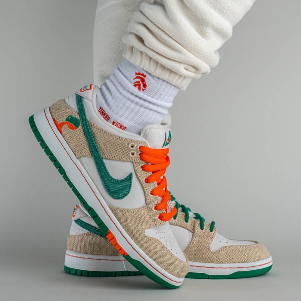 【国内 5/7 発売】Jarritos x NIKE SB DUNK LOW (ジャリトス ハリトス ナイキ SB ダンク ロー) [FD0860-001]