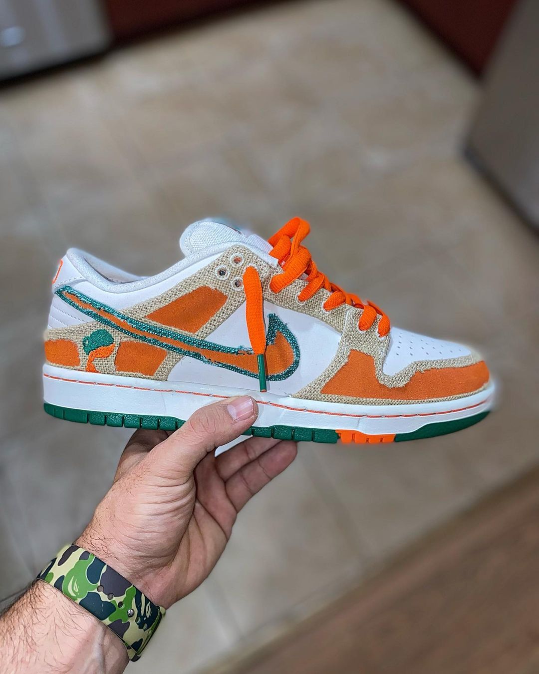 【国内 5/7 発売】Jarritos x NIKE SB DUNK LOW (ジャリトス ハリトス ナイキ SB ダンク ロー) [FD0860-001]