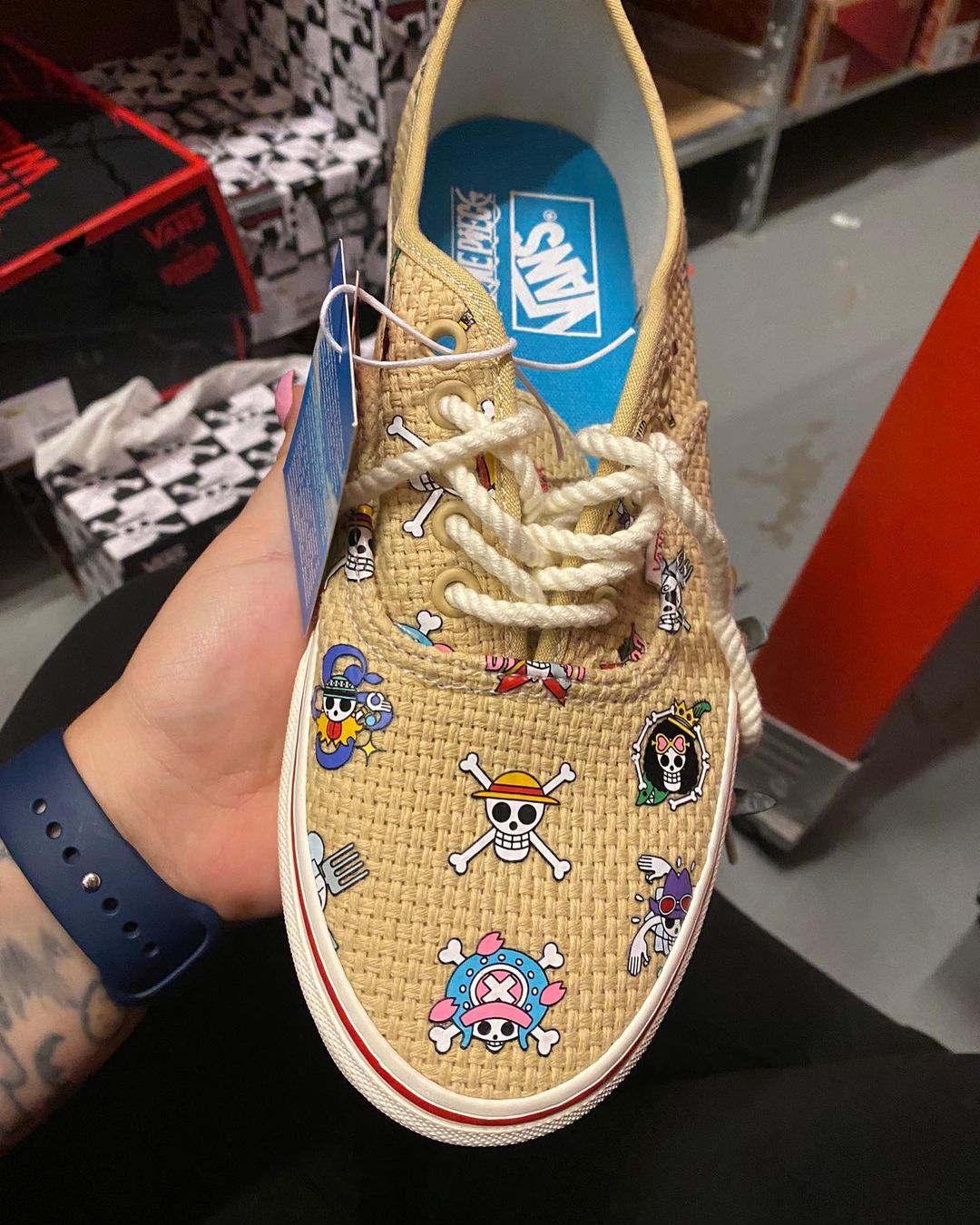 【国内 11/11 発売予定】ONE PIECE x VANS コラボレーション (ワンピース バンズ)