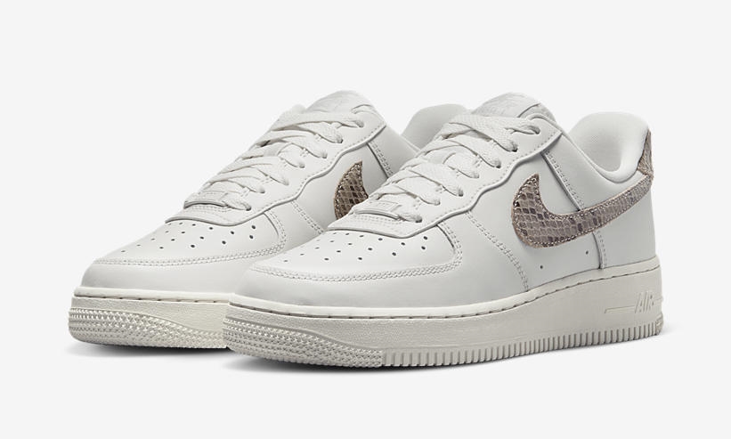 ナイキ ウィメンズ エア フォース 1 07 ロー “ファントム” (NIKE WMNS AIR FORCE 1 07 LOW