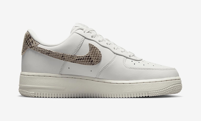 ナイキ ウィメンズ エア フォース 1 07 ロー “ファントム” (NIKE WMNS AIR FORCE 1 07 LOW “Phantom”) [DD8959-002]