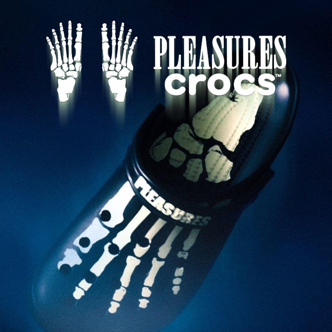 【11/1 発売】PLEASURES x CROCS CLASSIC CLOG “Halloween” (プレジャーズ クロックス クラシック クロッグ “ハロウィン”)