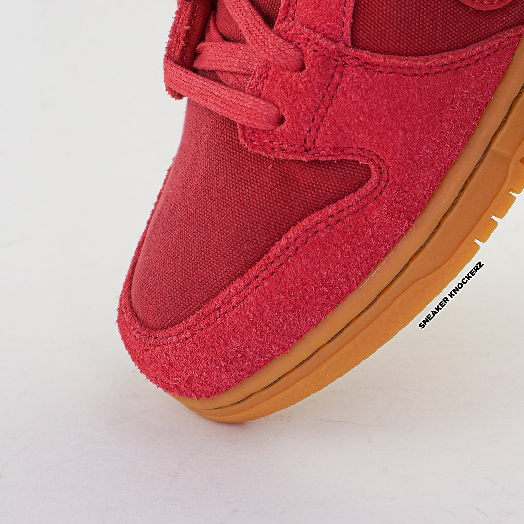 【国内 1/19 発売】ナイキ SB ダンク ロー プロ “アドビレッド/ガム” (NIKE SB DUNK LOW PRO “Adobe Red/Gum”) [DV5429-600]