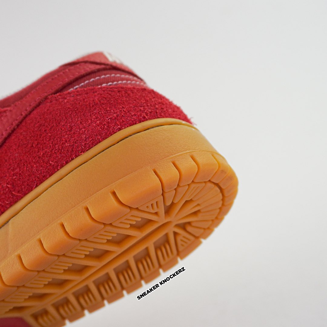 【国内 1/19 発売】ナイキ SB ダンク ロー プロ “アドビレッド/ガム” (NIKE SB DUNK LOW PRO “Adobe Red/Gum”) [DV5429-600]