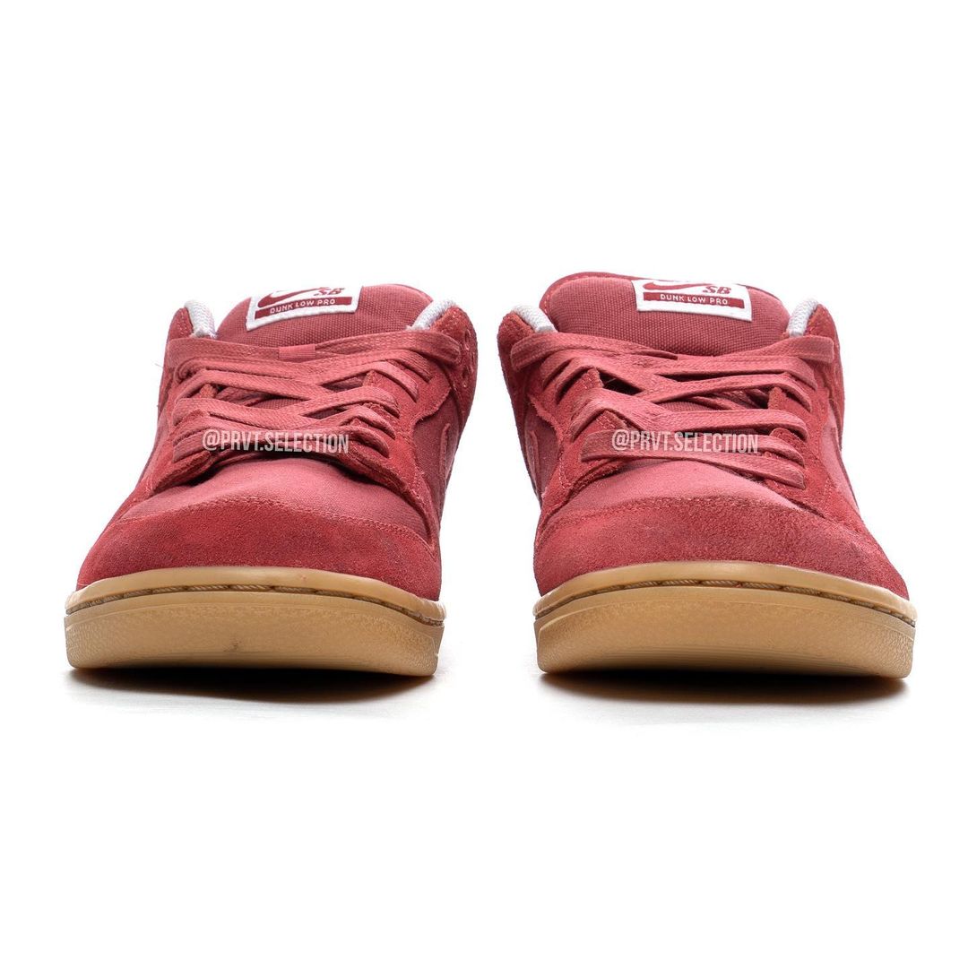 【国内 1/19 発売】ナイキ SB ダンク ロー プロ “アドビレッド/ガム” (NIKE SB DUNK LOW PRO “Adobe Red/Gum”) [DV5429-600]