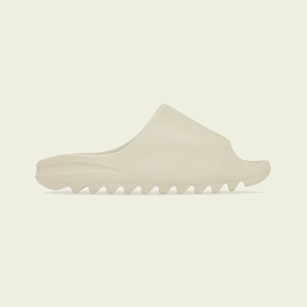 【2023 8月 リストック】adidas Originals YEEZY SLIDE “BORN” (アディダス オリジナルス イージー スライド) [FZ5897]