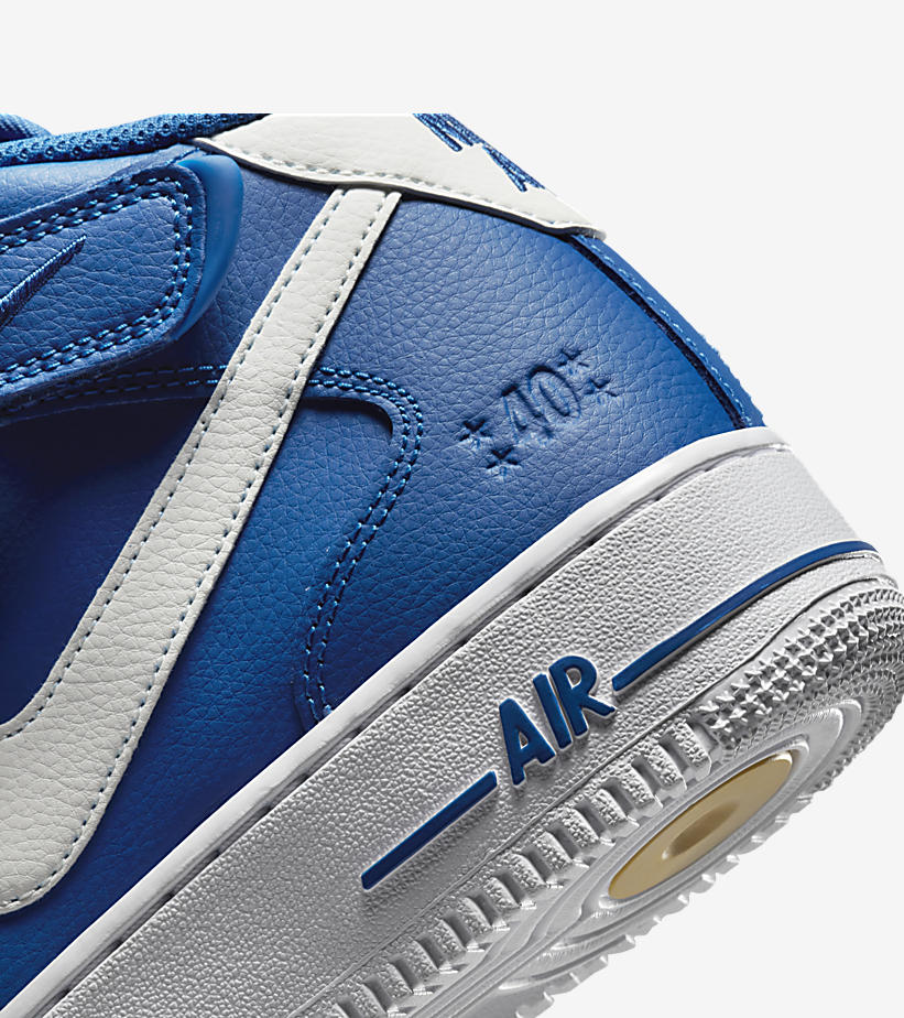 【国内 10/13 発売】ナイキ フォース 1 ミッド “40周年モデル/ロイヤルブルー” (NIKE AIR FORCE 1 MID “40th/Royal Blue”) [DR9513-400]