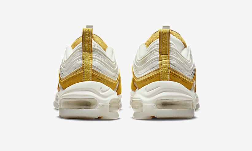 【国内10/14 発売】ナイキ エア マックス 97 プレミアム “鯉/ホワイト/ユニバーシティゴールド” (NIKE AIR MAX 97 PREMIUM “Koi/White/University Gold”) [DQ9011-100]