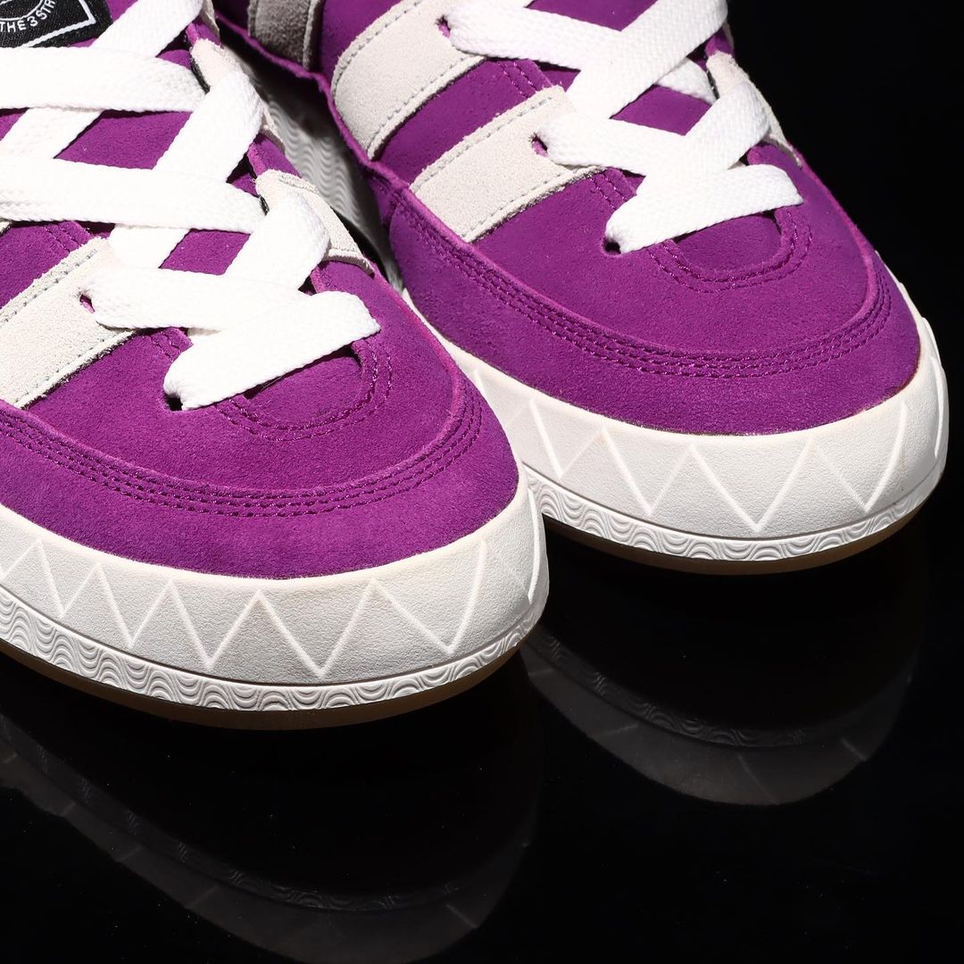 【国内 12/3 発売】atmos × adidas Originals ADIMATIC “Glory Purple” (アトモス アディダス オリジナルス アディマティック “グローリーパープル”) [GV6712]