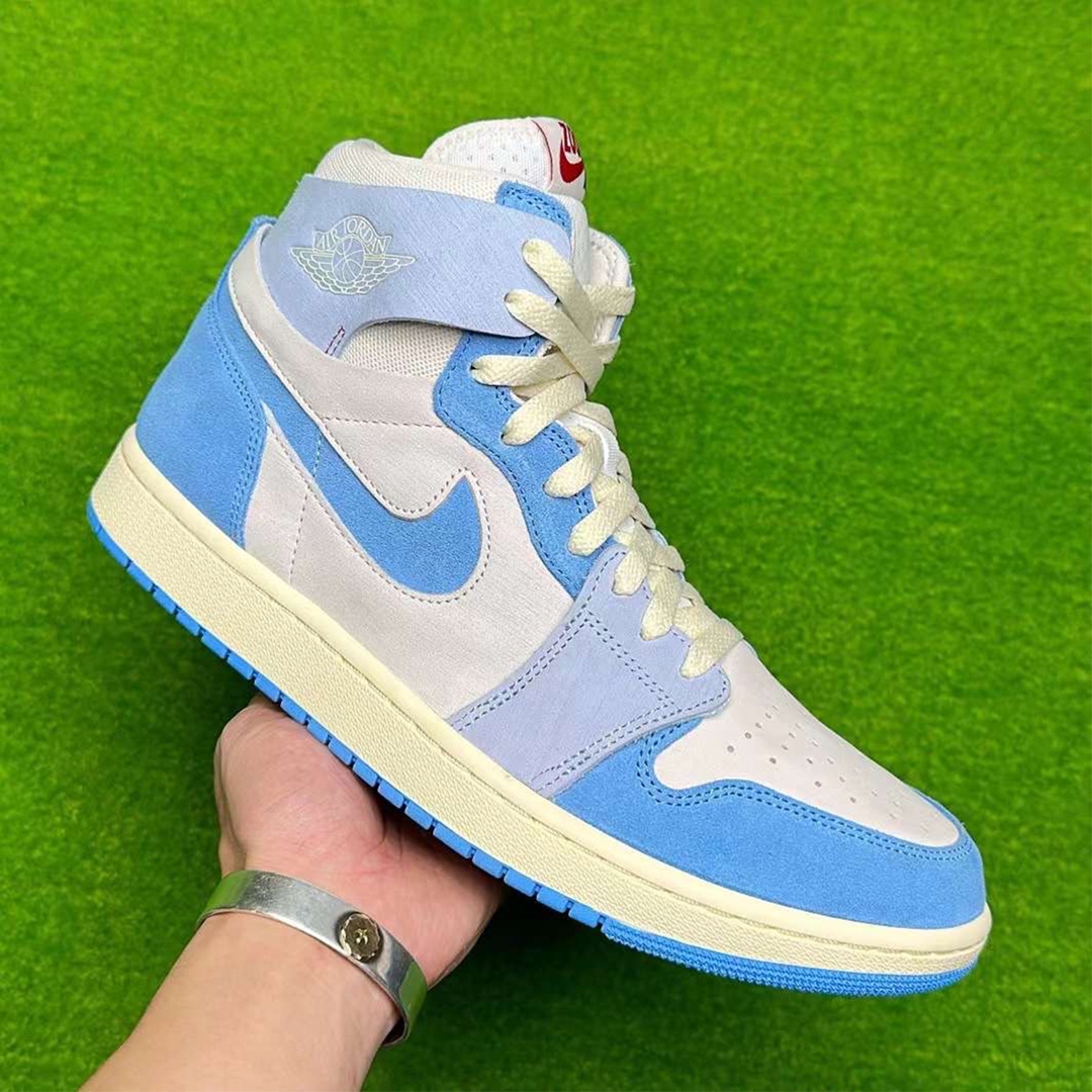 【国内 2/7、2/14 発売】ナイキ エア ジョーダン 1 ハイ ズーム “ユニバーシティブルー” (NIKE AIR JORDAN 1 HIGH ZOOM CMFT “University Blue”) [DV1305-004]