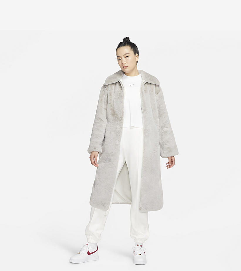 【国内 11/1 発売】ナイキ スポーツウェア ファー ロングコート (NIKE AS WNSW FX FUR GFX AOP LONG JACKET) [DQ6839-010/DQ6839-012]