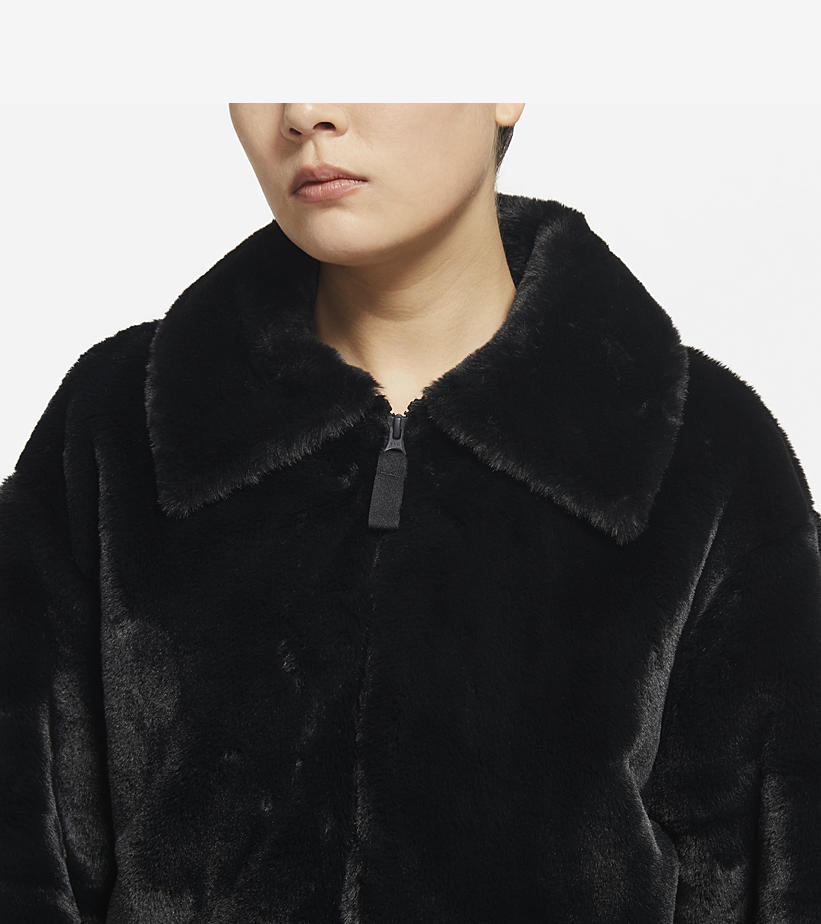 【国内 11/1 発売】ナイキ スポーツウェア ファー ロングコート (NIKE AS WNSW FX FUR GFX AOP LONG JACKET) [DQ6839-010/DQ6839-012]