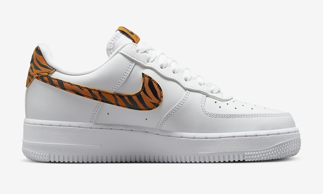 【国内 11/16 発売】ナイキ ウィメンズ エア フォース 1 07 ロー “ホワイト/ブラック/モナーク” (NIKE WMNS AIR FORCE 1 07 LOW “White/Black/Monarch”) [DD8959-108]