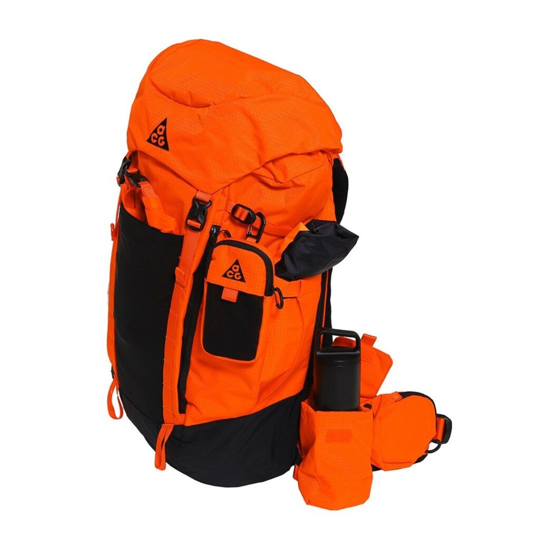 【国内 10/20 発売】ナイキ ACG 36 バックパック (44L) “セーフティオレンジ” (NIKE ACG 36 BACKPACK “SAFETY ORANGE”) [DC9865-819]