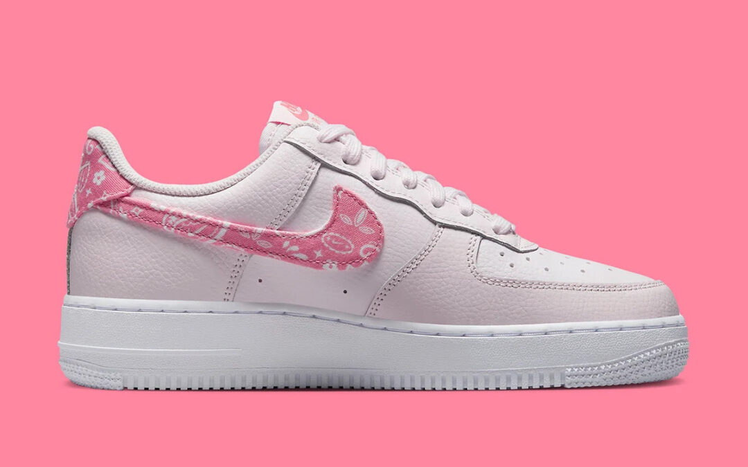 【国内 2/7、2/9 発売】ナイキ エア フォース 1 07 ロー “ピンクペイズリー” (NIKE AIR FORCE 1 07 LOW “Pink Paisley”) [FD1448-664]