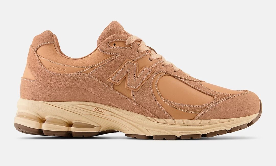 海外発売予定！New Balance M2002 RPL “Tan” (ニューバランス)