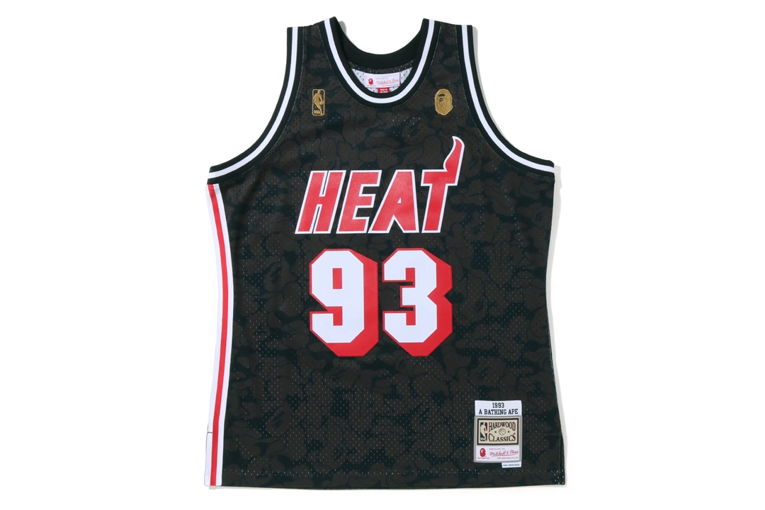 10/22 発売！A BATHING APE × MITCHELL & NESS / NBA 2022 (ア ベイシング エイプ ミッチェルアンドネス)