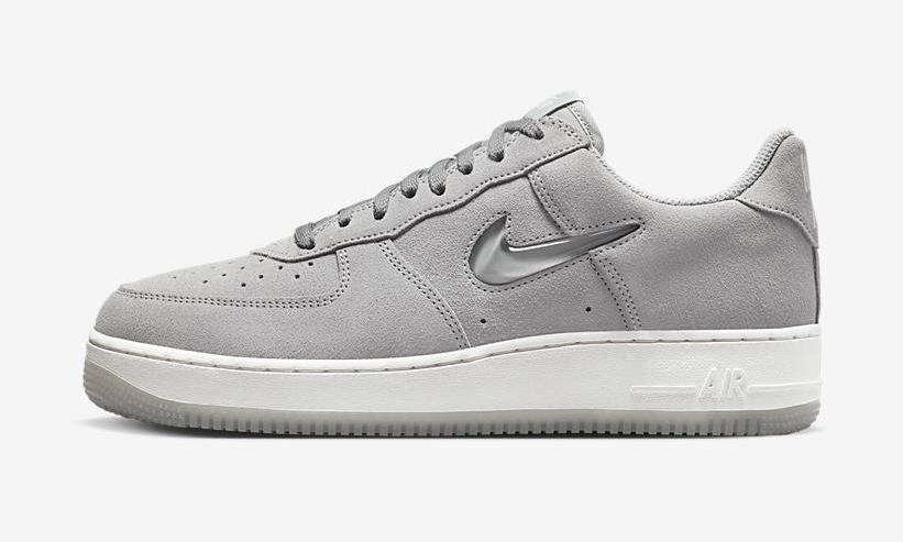 【国内 1/7 発売】ナイキ エア フォース 1 ロー レトロ “ライトスモークグレー” (NIKE AIR FORCE 1 LOW RETRO “Light Smoke Grey”) [DV0785-003]