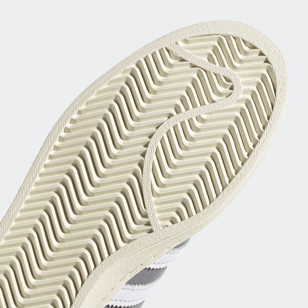【国内 10/25 発売】アディダス オリジナルス キャンパス “グレー/フットウェアホワイト” (adidas Originals CAMPUS “Grey/White”) [FZ6154]