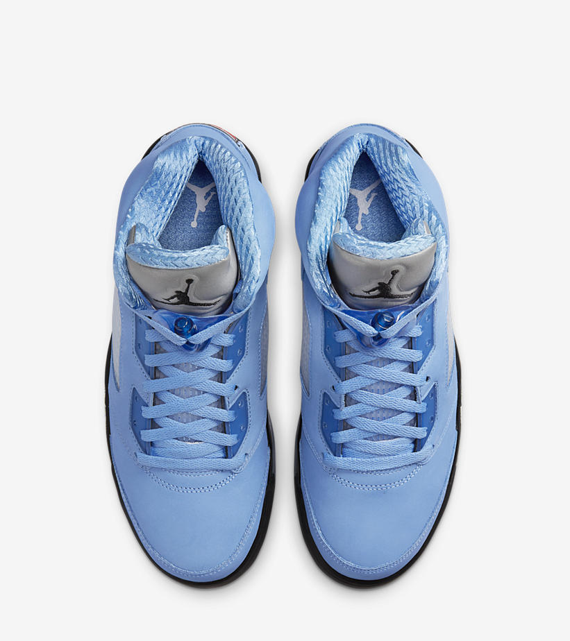 【国内 3/4 発売】ナイキ エア ジョーダン 5 レトロ “UNC/ユニバーシティブルー” (NIKE AIR JORDAN 5 RETRO “UNC/University Blue”) [DV1310-401]