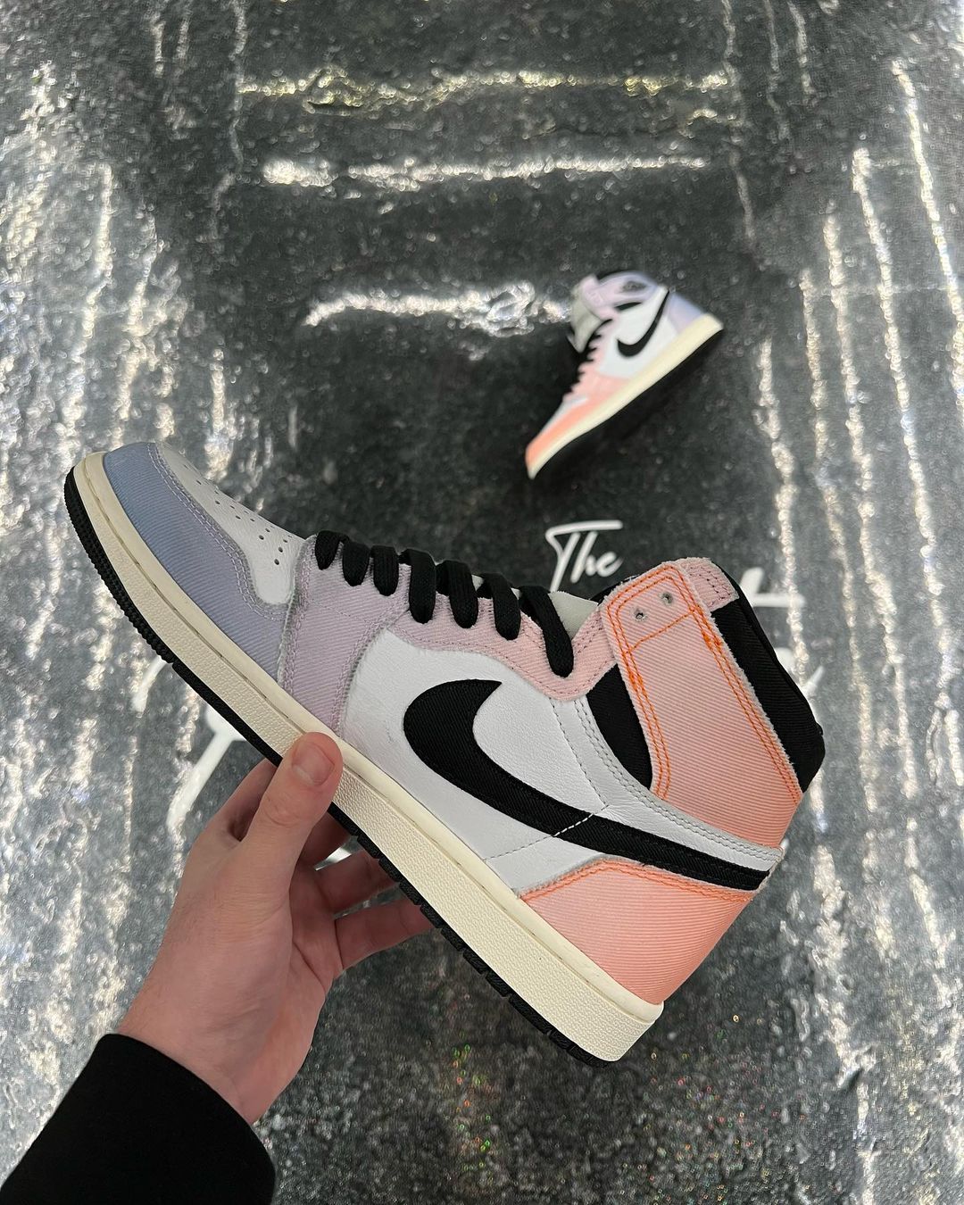 【国内 3/18 発売予定】ナイキ エア ジョーダン 1 ハイ OG “スカイライン/ビビッドオレンジ” (NIKE AIR JORDAN 1 HIGH OG “Skyline/Vivid Orange”) [DX0054-805]