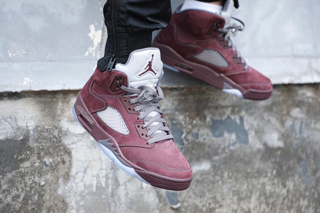 【国内 8/19 発売予定】ナイキ エア ジョーダン 5 SE “バーガンディ” (NIKE AIR JORDAN 5 SE “Burgundy”) [DZ4131-600]