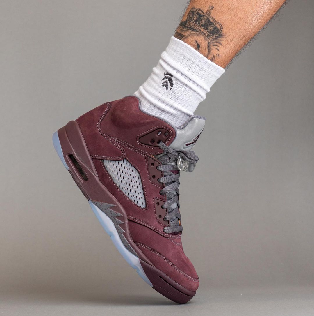 【国内 8/19 発売予定】ナイキ エア ジョーダン 5 SE “バーガンディ” (NIKE AIR JORDAN 5 SE “Burgundy”) [DZ4131-600]