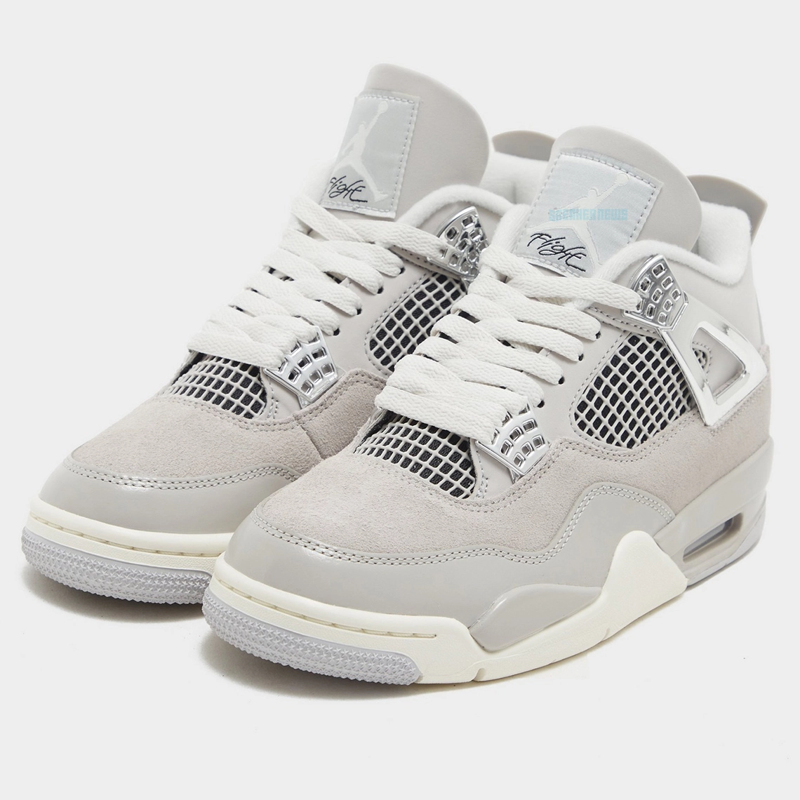 【国内 8/26 発売予定】ナイキ エア ジョーダン 4 レトロ “フローズンモーメンツ” (NIKE AIR JORDAN 4 RETRO “Frozen Moments”) [AQ9129-001]