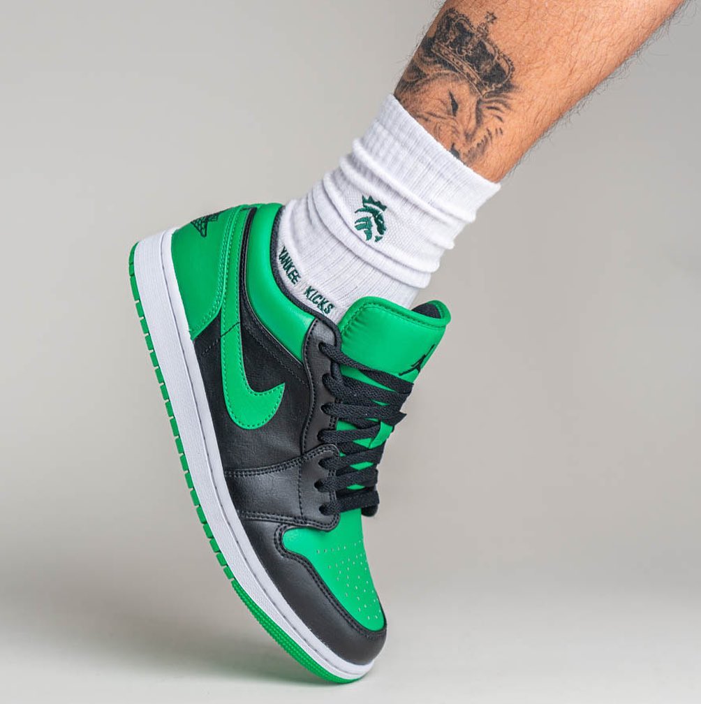 【国内 4/15 発売】ナイキ エア ジョーダン 1 ロー “パイングリーン/ブラック” (NIKE AIR JORDAN 1 LOW “Pine Green/Black”) [553558-065]