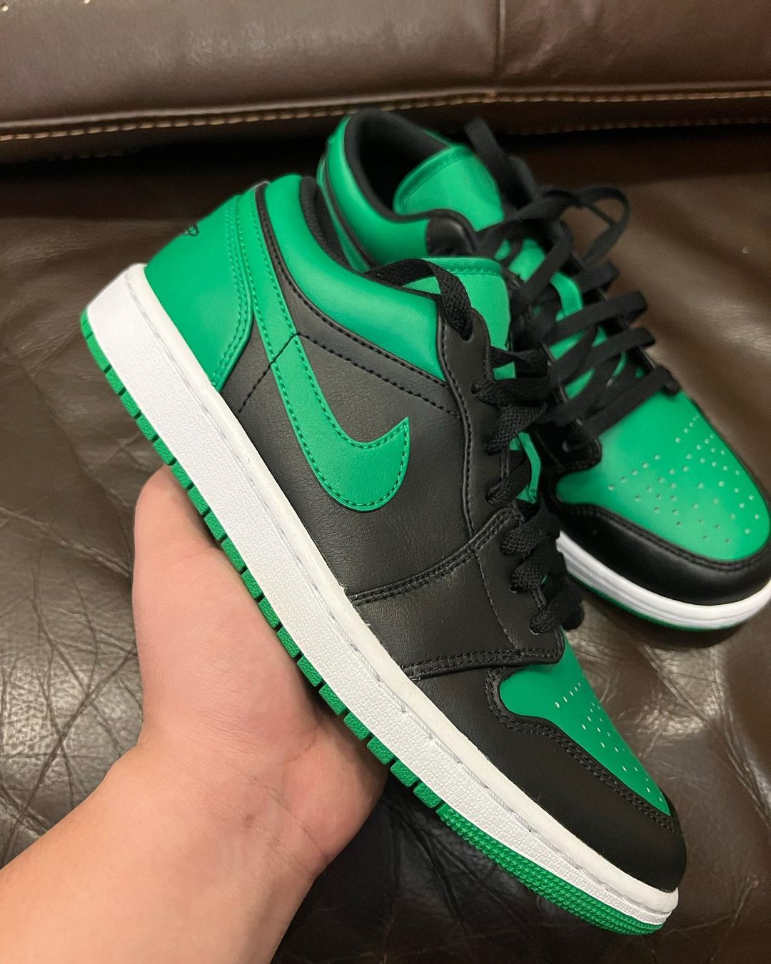 【国内 4/15 発売】ナイキ エア ジョーダン 1 ロー “パイングリーン/ブラック” (NIKE AIR JORDAN 1 LOW “Pine Green/Black”) [553558-065]