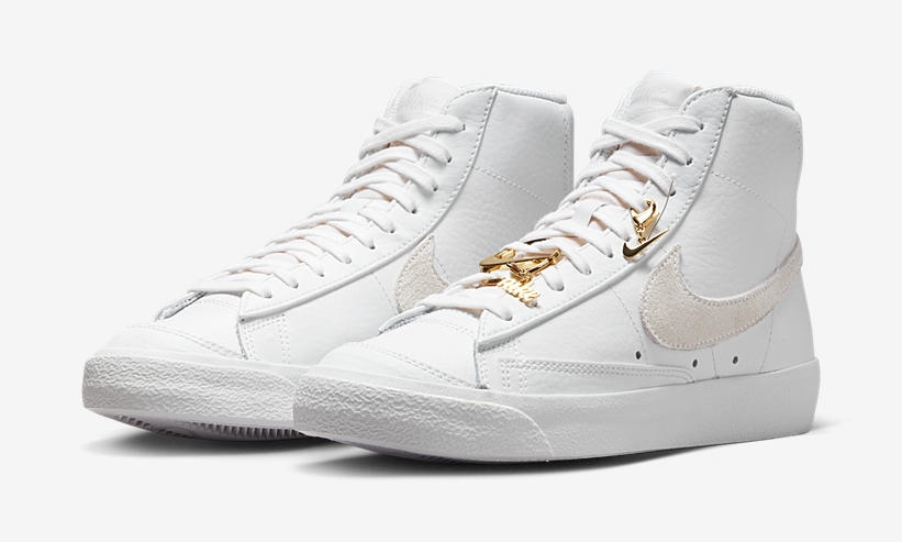 2022年 発売予定！ナイキ ウィメンズ ブレーザー ミッド 77 "ブリング/ホワイト" (NIKE WMNS BLAZER MID 77 "Bling/White") [FB8475-100]