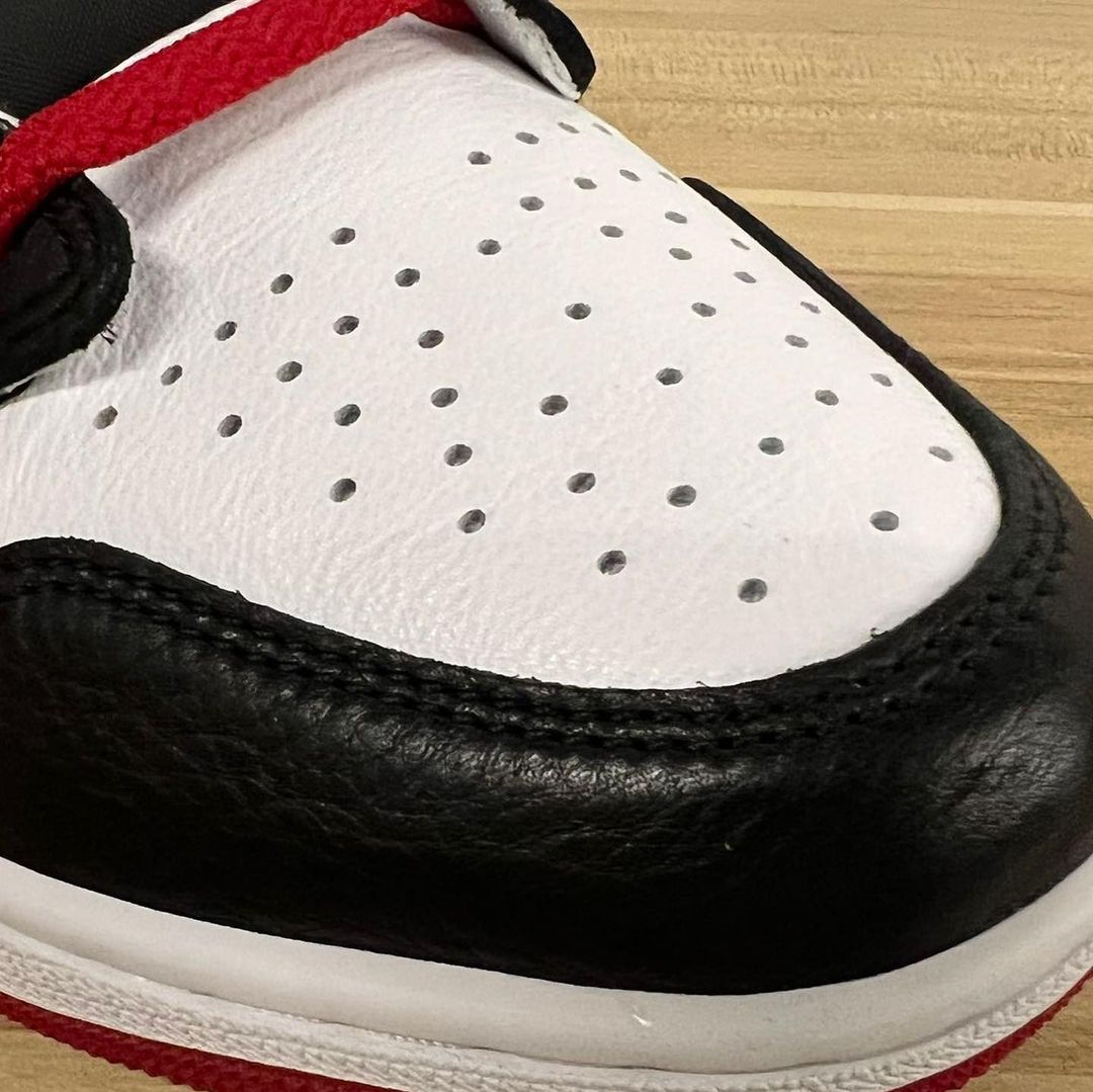 【国内 7/28 発売予定】ナイキ エア ジョーダン 1 ロー OG “ブラックトゥ” (NIKE AIR JORDAN 1 LOW OG “Black Toe/White/Black/Red”) [CZ0790-106]