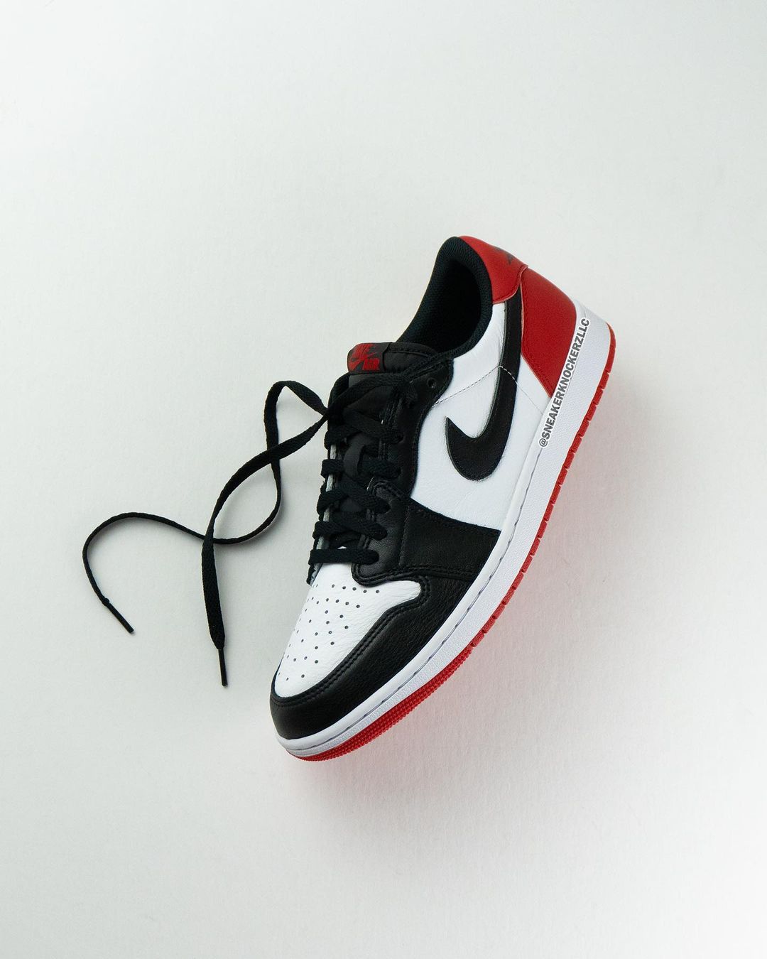 【国内 7/28 発売予定】ナイキ エア ジョーダン 1 ロー OG “ブラックトゥ” (NIKE AIR JORDAN 1 LOW OG “Black Toe/White/Black/Red”) [CZ0790-106]