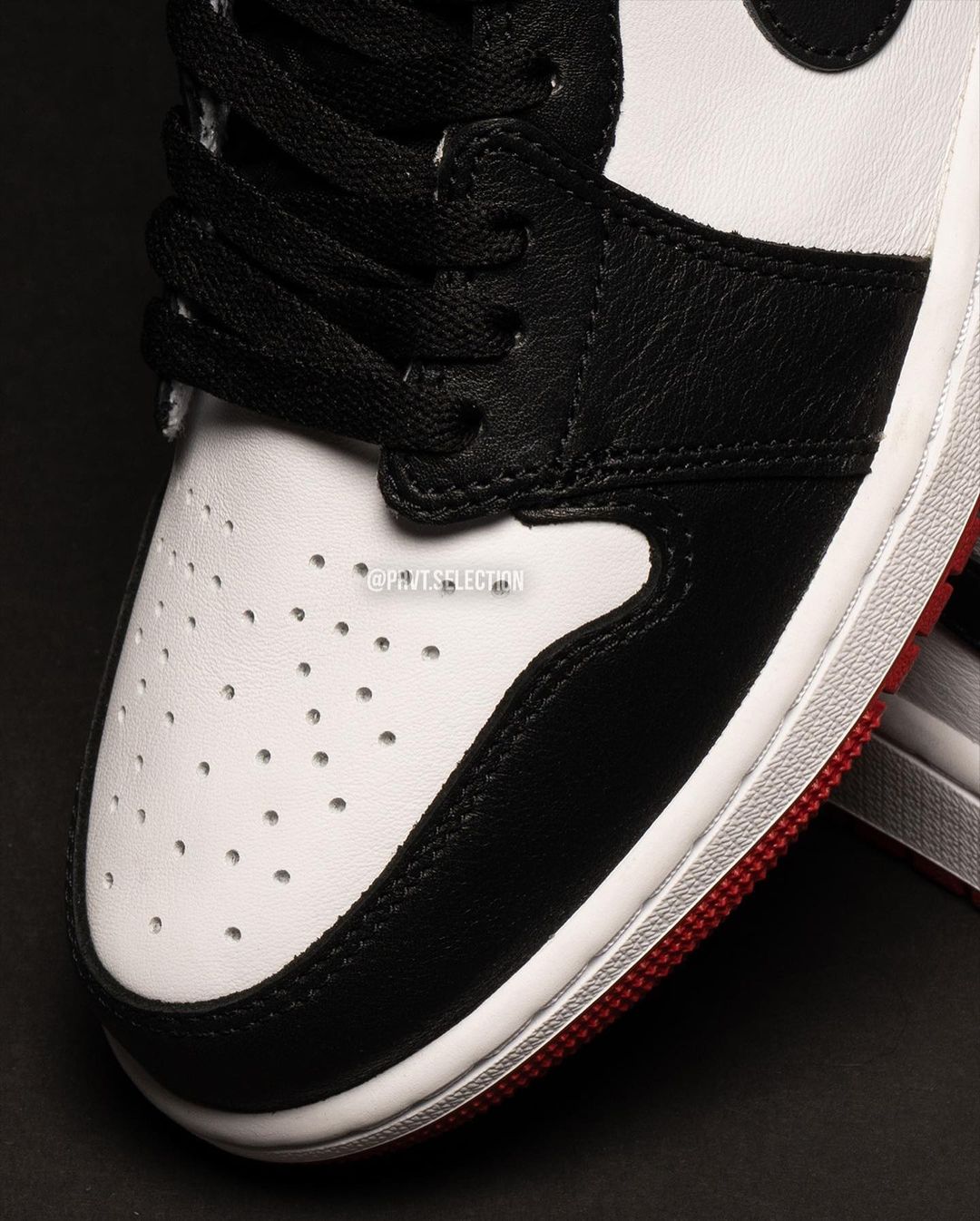 【国内 7/28 発売予定】ナイキ エア ジョーダン 1 ロー OG “ブラックトゥ” (NIKE AIR JORDAN 1 LOW OG “Black Toe/White/Black/Red”) [CZ0790-106]