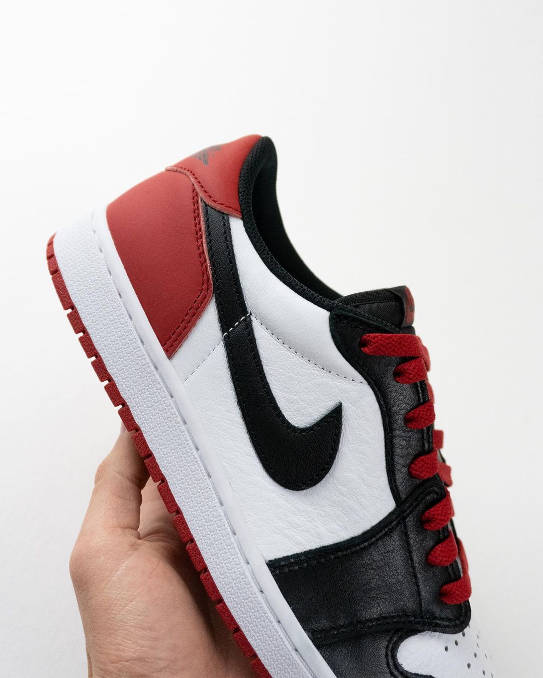 【国内 7/28 発売予定】ナイキ エア ジョーダン 1 ロー OG “ブラックトゥ” (NIKE AIR JORDAN 1 LOW OG “Black Toe/White/Black/Red”) [CZ0790-106]