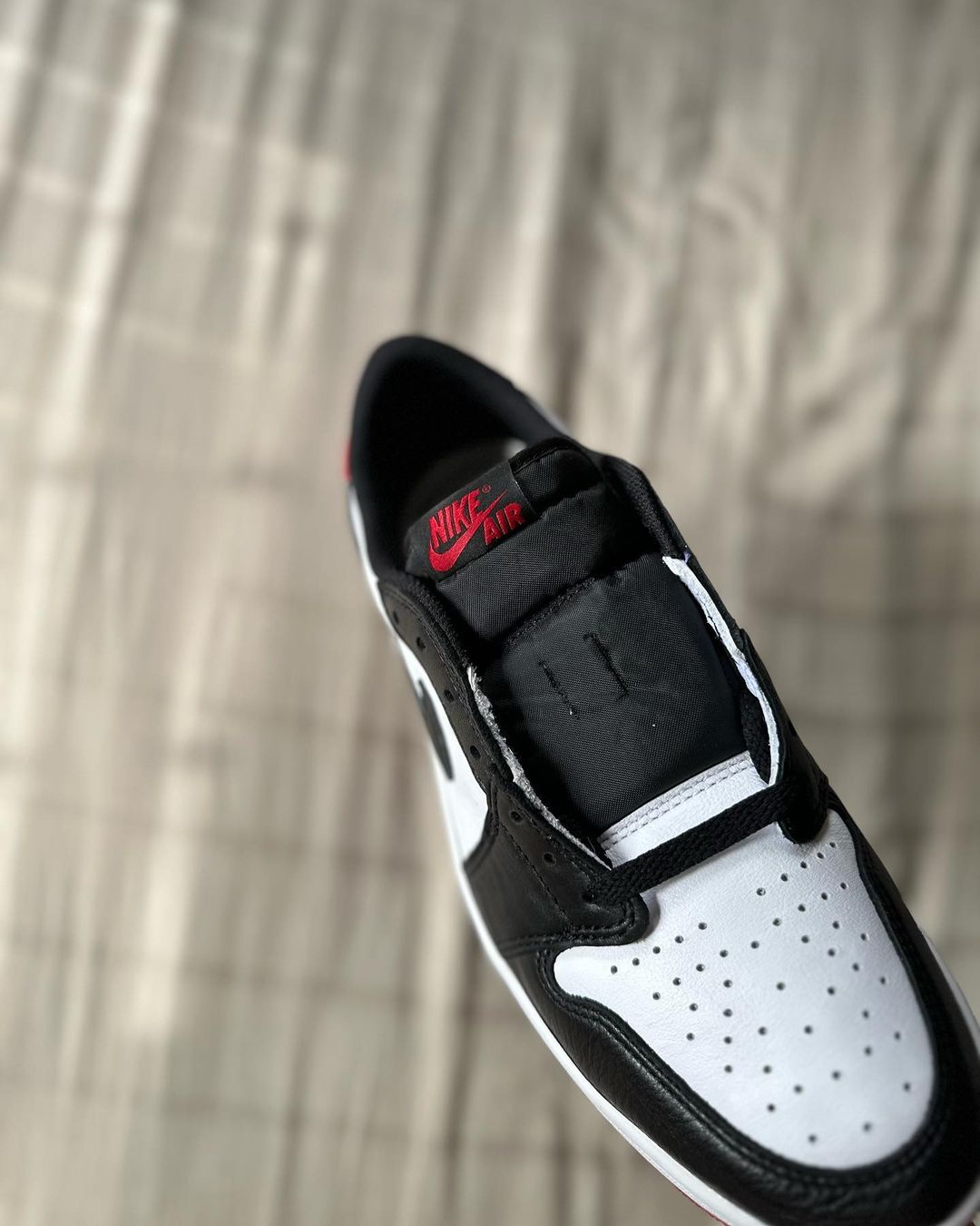 【国内 7/28 発売予定】ナイキ エア ジョーダン 1 ロー OG “ブラックトゥ” (NIKE AIR JORDAN 1 LOW OG “Black Toe/White/Black/Red”) [CZ0790-106]