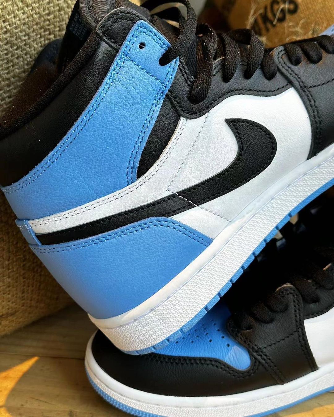 【国内 7/22 発売予定】ナイキ エア ジョーダン 1 ハイ OG “ユニバーシティブルー” (NIKE AIR JORDAN 1 HIGH OG “University Blue”) [DZ5485-400]