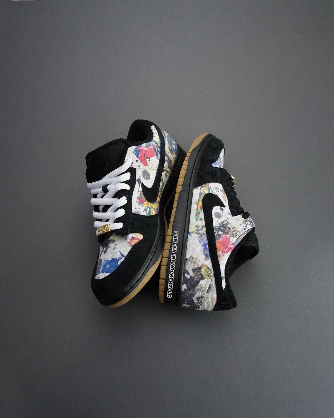 【国内 9/2 発売予定】シュプリーム × ナイキ SB ダンク ロー/ハイ “ラメルジー” (SUPREME NIKE SB DUNK LOW/HIGH 2023 “Rammellzee”) [FD8778-001/FD8779-100]