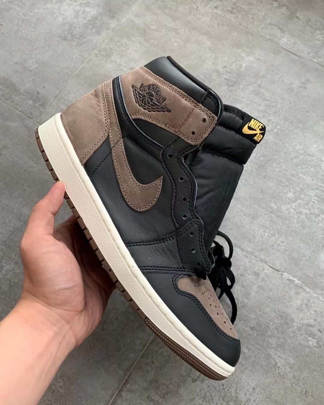【国内 8/27 発売予定】ナイキ エア ジョーダン 1 ハイ OG “ブラック/パロミノ” (NIKE AIR JORDAN 1 HIGH OG “Black/Palomino”) [DZ5485-020]