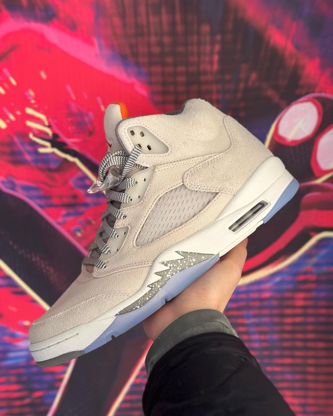 【国内 6/17 発売予定】ナイキ エア ジョーダン 5 レトロ SE “クラフト/ライトオールウッドブラウン” (NIKE AIR JORDAN 5 RETRO SE “Craft/Light Orewood Brown”) [FD9222-180]