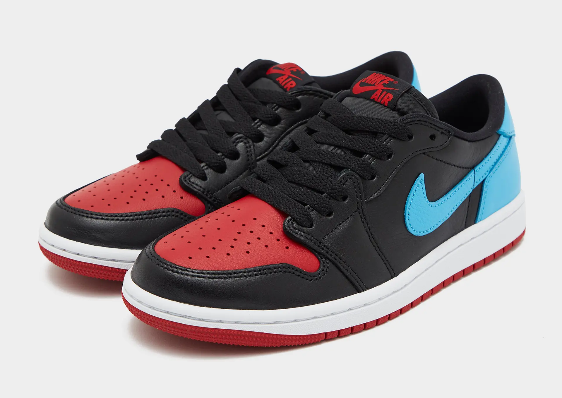 【国内 7/26 発売予定】ナイキ ウィメンズ エア ジョーダン 1 ロー “ユーエヌシー トゥ シカゴ” (NIKE WMNS AIR JORDAN 1 LOW “UNC to Chicago”) [CZ0775-046]