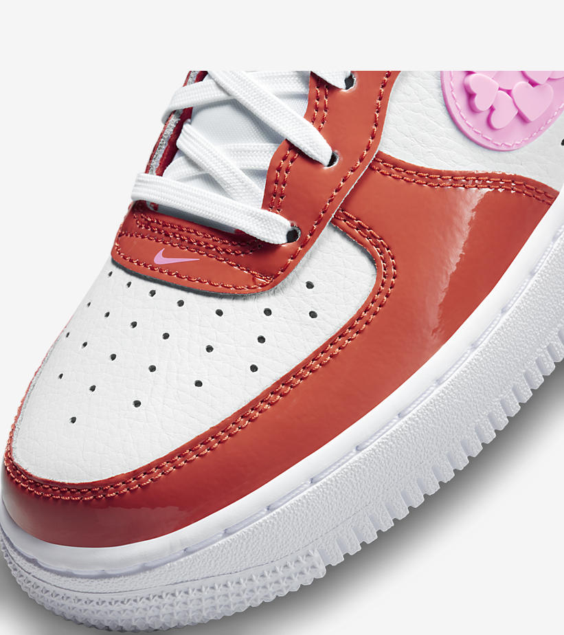 【国内 2/1 発売】ナイキ GS エア フォース 1 07 ロー “バレンタイン” (NIKE GS AIR FORCE 1 07 LOW “2023 Valentine”) [FD1031-600]