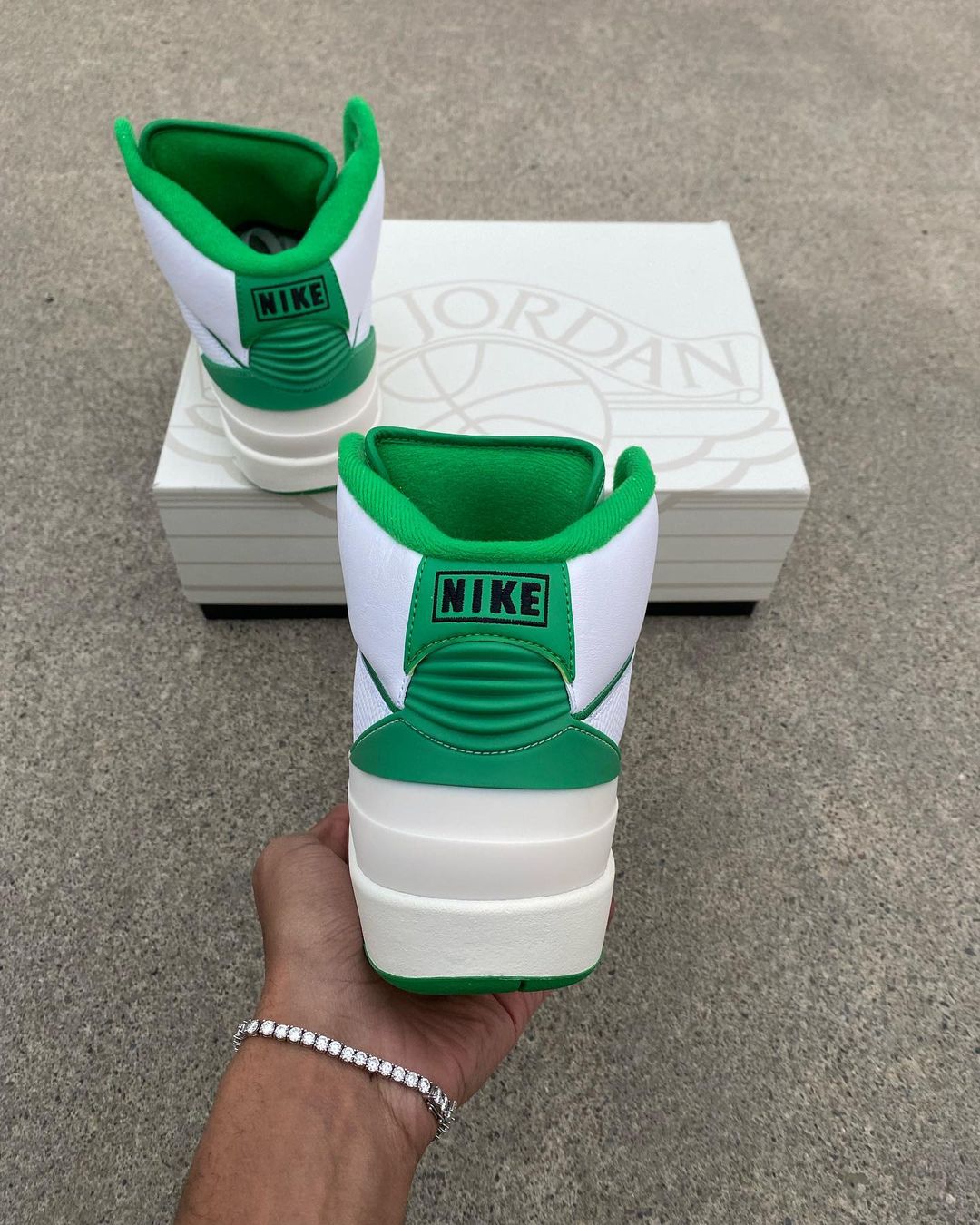 【国内 2/3 発売】ナイキ エア ジョーダン 2 “ラッキーグリーン” (NIKE AIR JORDAN 2 “Lucky Green”) [DR8884-103]