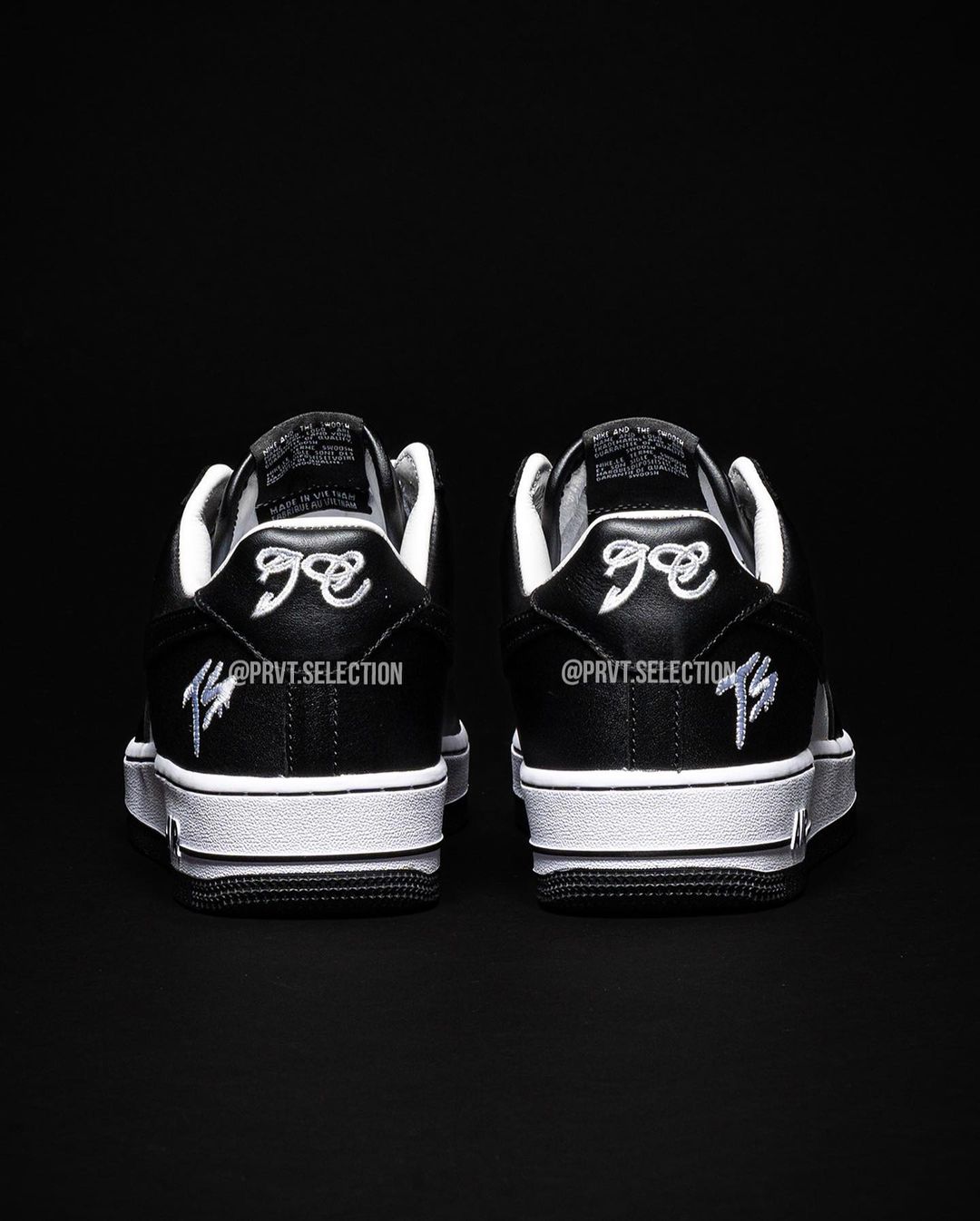 【国内 9/15 発売】Fat Joe/Terror Squad × NIKE AIR FORCE 1 LOW EMB “Blackout” (ファット・ジョー ナイキ エア フォース 1 ロー “テラー・スクワッド/ブラックアウト”) [FJ5756-100]