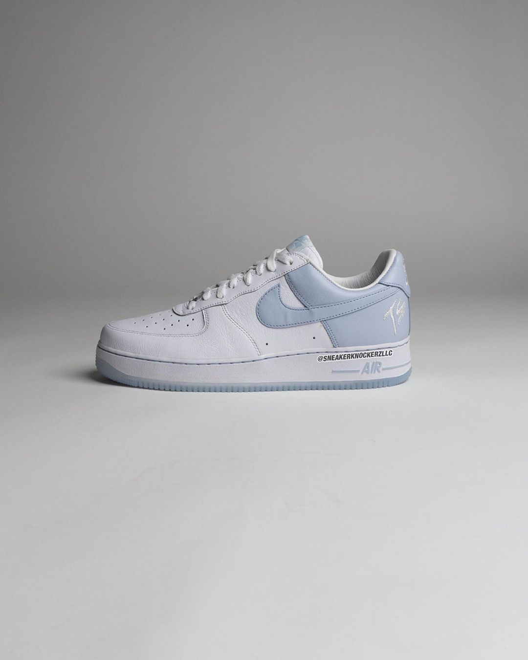 【国内 9/15 発売予定】Fat Joe × NIKE AIR FORCE 1 LOW EMB “Terror Squad” (ファット・ジョー ナイキ エア フォース 1 ロー “テラー・スクワッド”) [FJ5756-100/FJ5755-100]